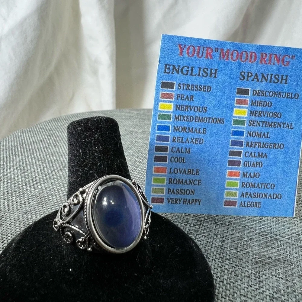 Fashion Jewelry Unisex Ring Mood Changing Stone On A 18K Antique S☑️
